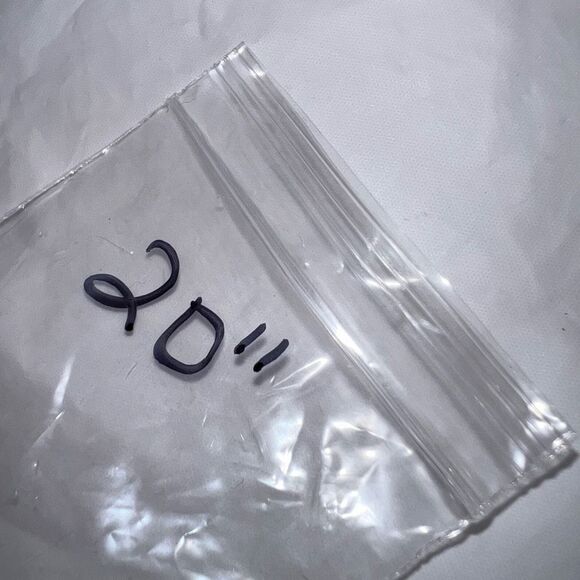 Gold Tone‎ Art Glass and Bead Y Necklace - Picture 6 of 6